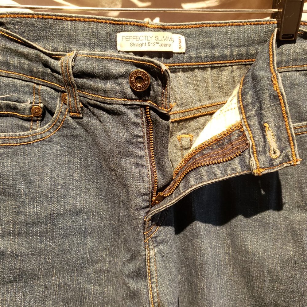 Jeans - Picture 5 of 5